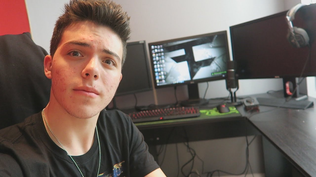 My FaZe House Bedroom Tour!