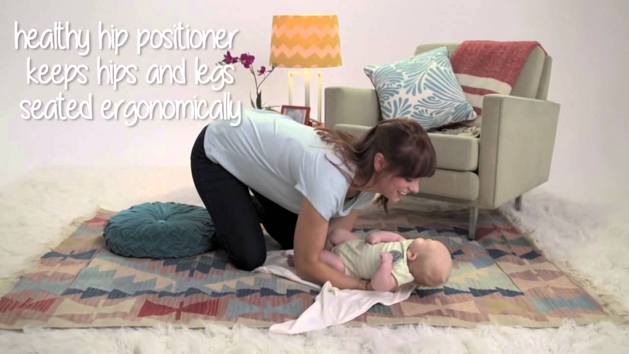 Ergobaby sv&oslash;b swaddler hos BabySam