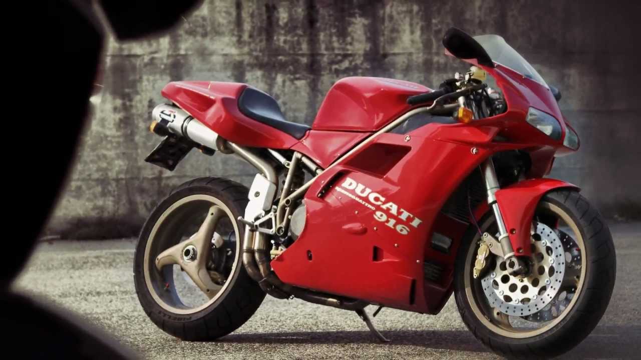 Ducati 916 Strada
