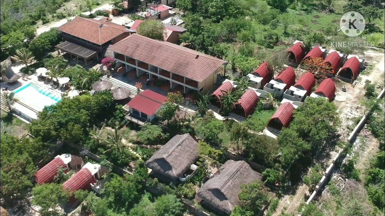 Mario Hotel & Cafe di Pantai Mananga Aba