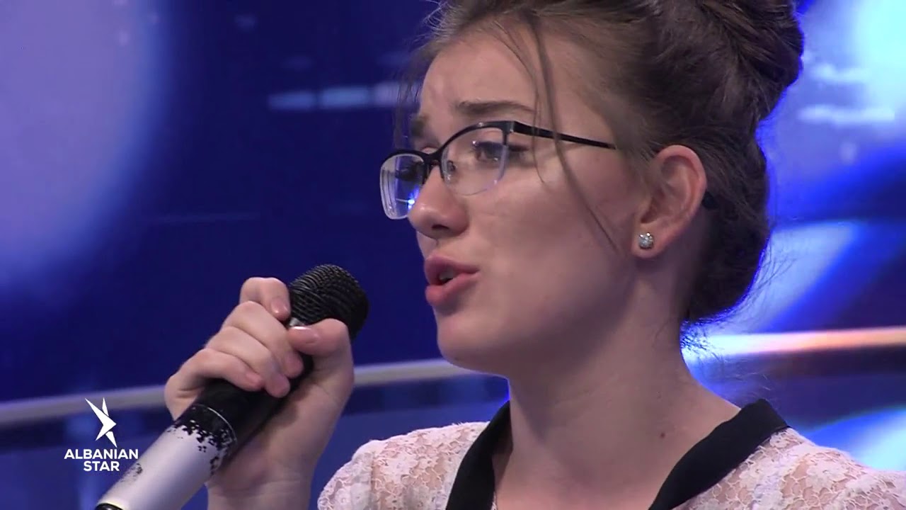 Kandidatja nga shkupi impresionon me zerin e saj (video)