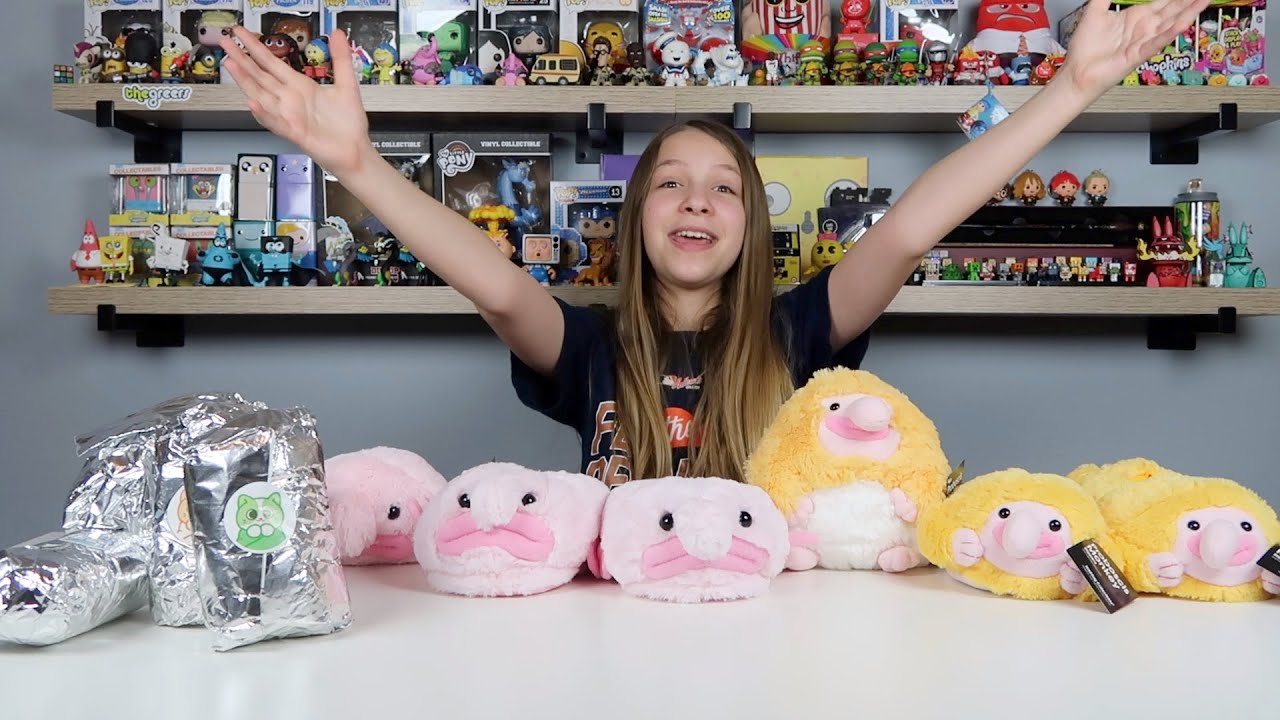 Hashtag Collectibles - Plush Slippers and Purritos