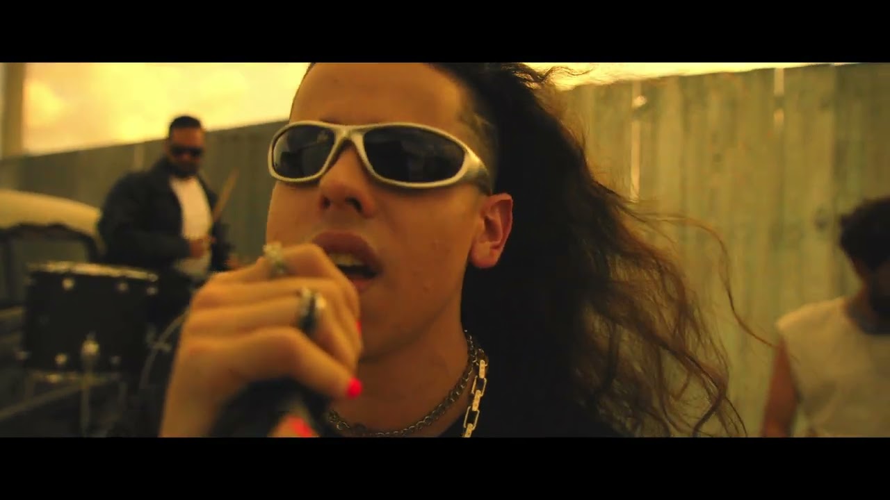 ALOISIO - Apodos (Official Video)