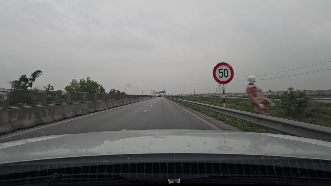 qua cao tốc sau khi tai nạn tắc xe hơn 60 phút! đoạn Hà Tĩnh hướng Nghệ An [26 022]