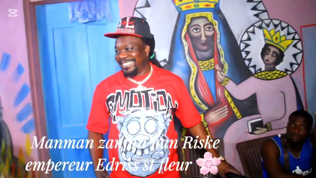 Gade sa ki rive danseuse la pendan lap danse vodoua