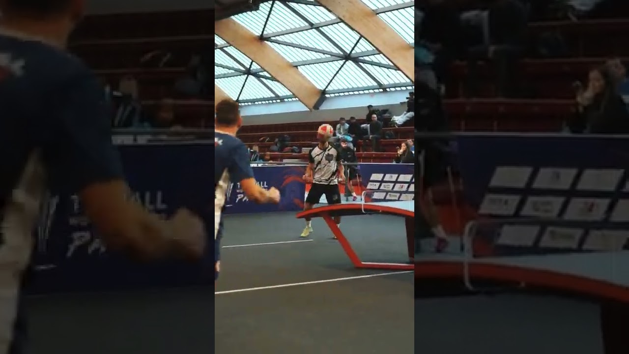Cheeky move#teqball #worldiscurved #icantstop #cheekysport #433skills #steqerz #footvolley #futmesa