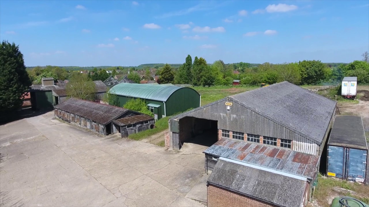TOWN FARM, RISELEY FOR SALE WITH ROBINSON & HALL
