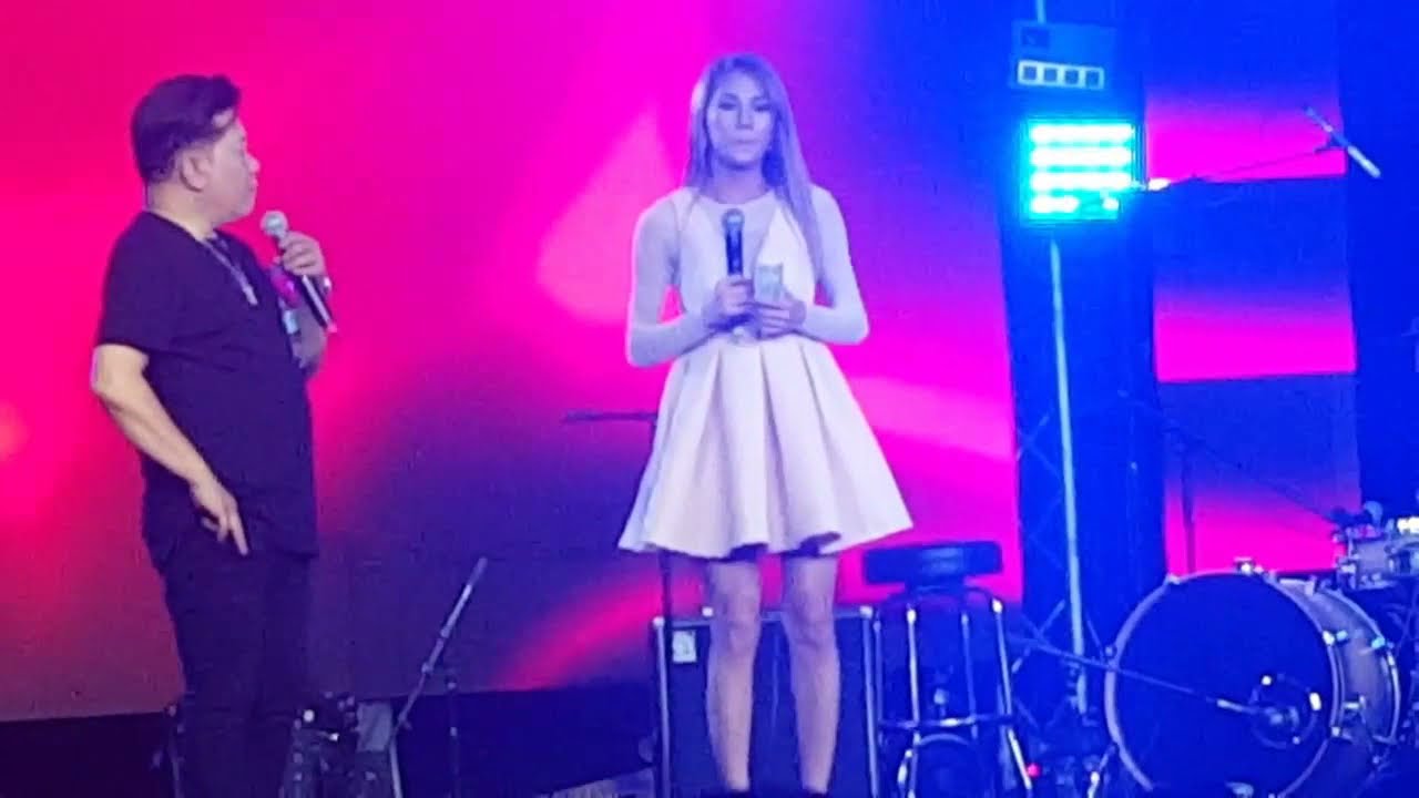 Mga patawa ni Allan K at EJ Salamante in concert, Glendale, USA.