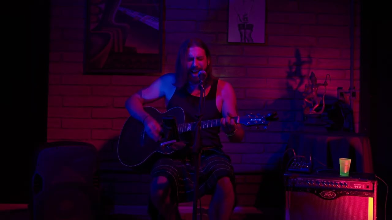 Alive - Pearl Jam - by Matheus Green