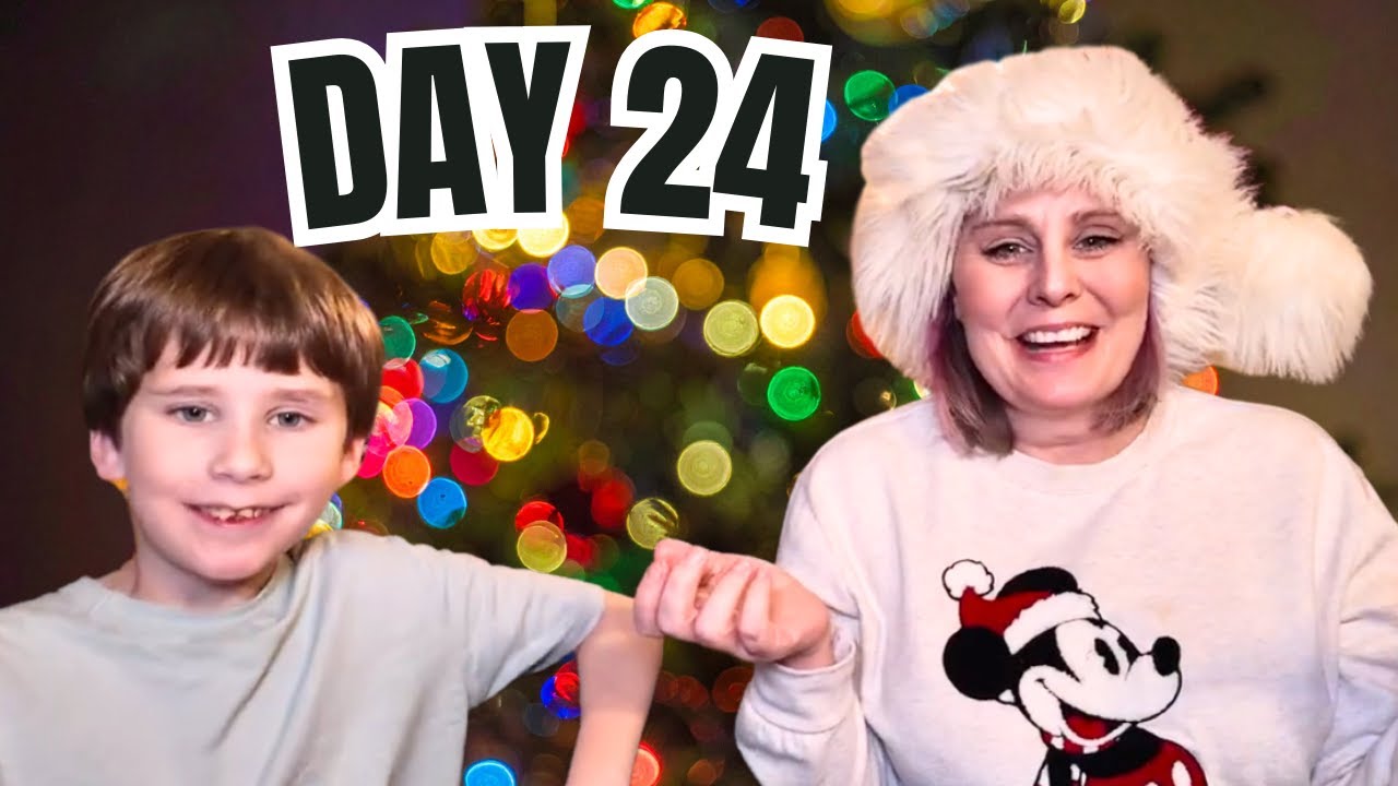 Christmas Eve Candy Review 🎄 Day 24 Universal Yums Countdown | Italy Chocolate Finale
