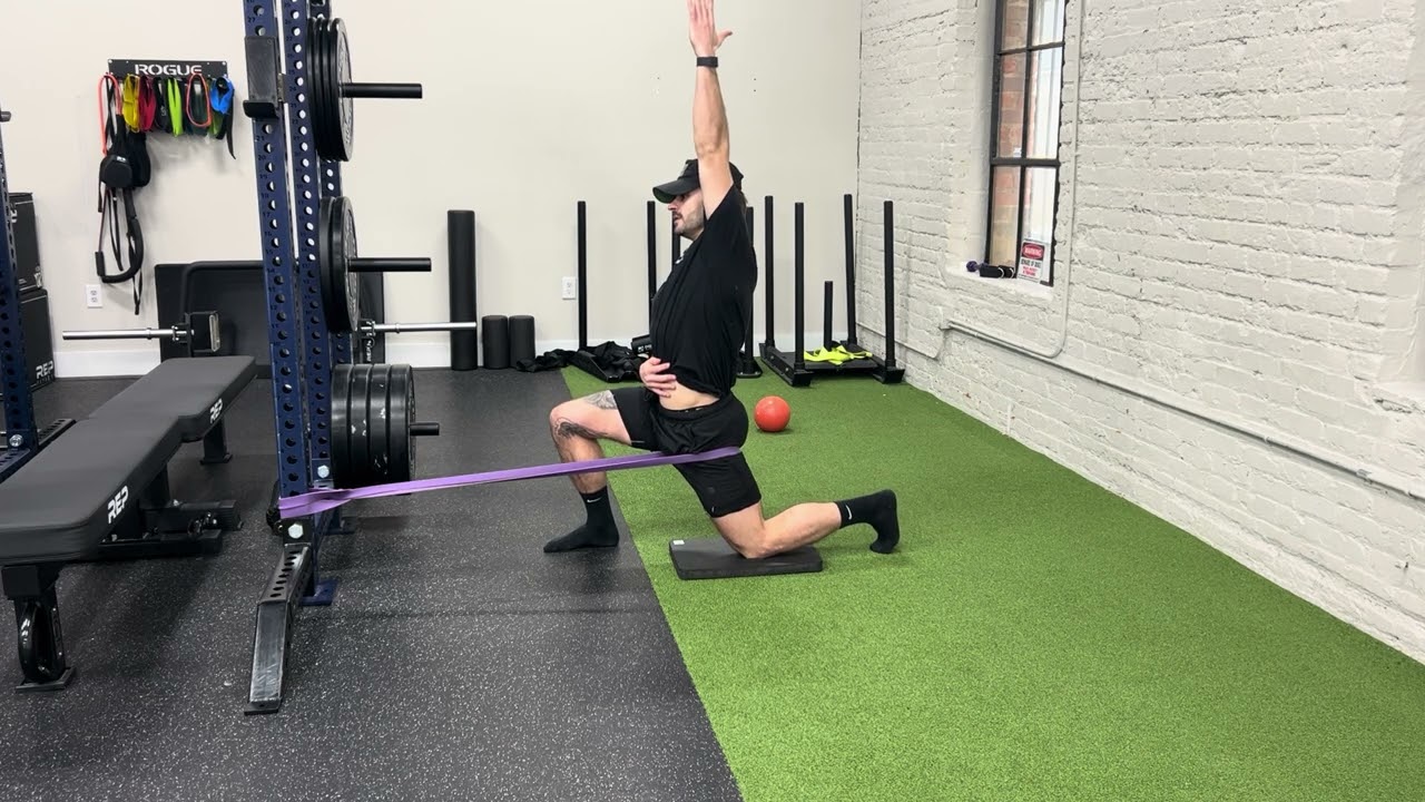 Hip Flexor Banded Distraction 