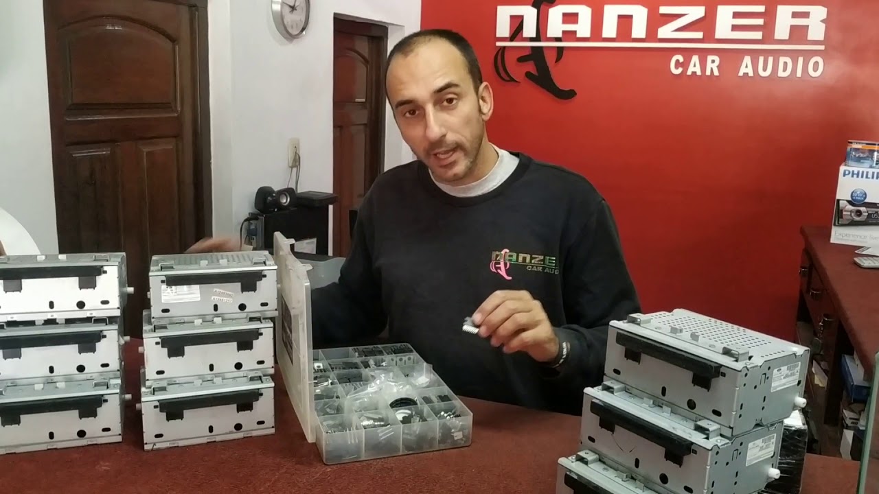 Reparación falla stereo Ford Fiesta Kinetic Nanzer Car Audio