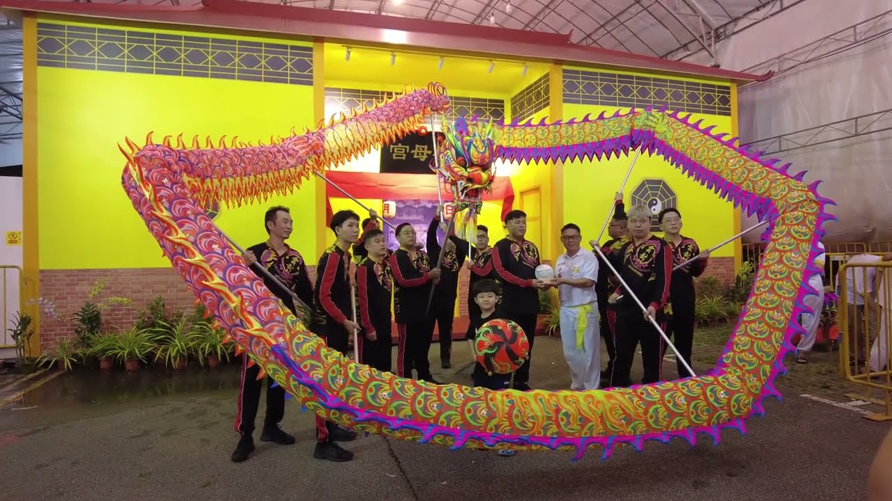 [4K]新加坡云封体育会 夜光龙表演 Singapore Hoon Hong Luminous Dragon Performance at Tao Bu Keng Temple 19 Oct 2023