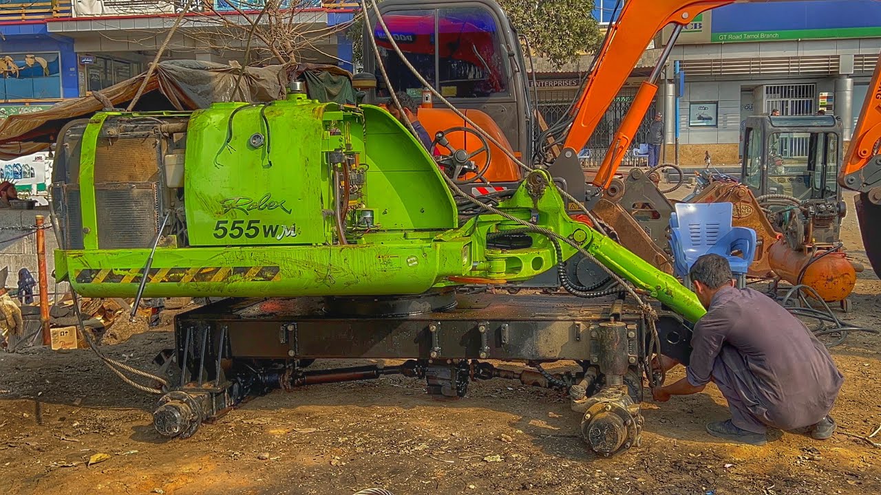 New Entry amazing Asemmbling Hyundai 55w Excavator Mashine In Pakistan