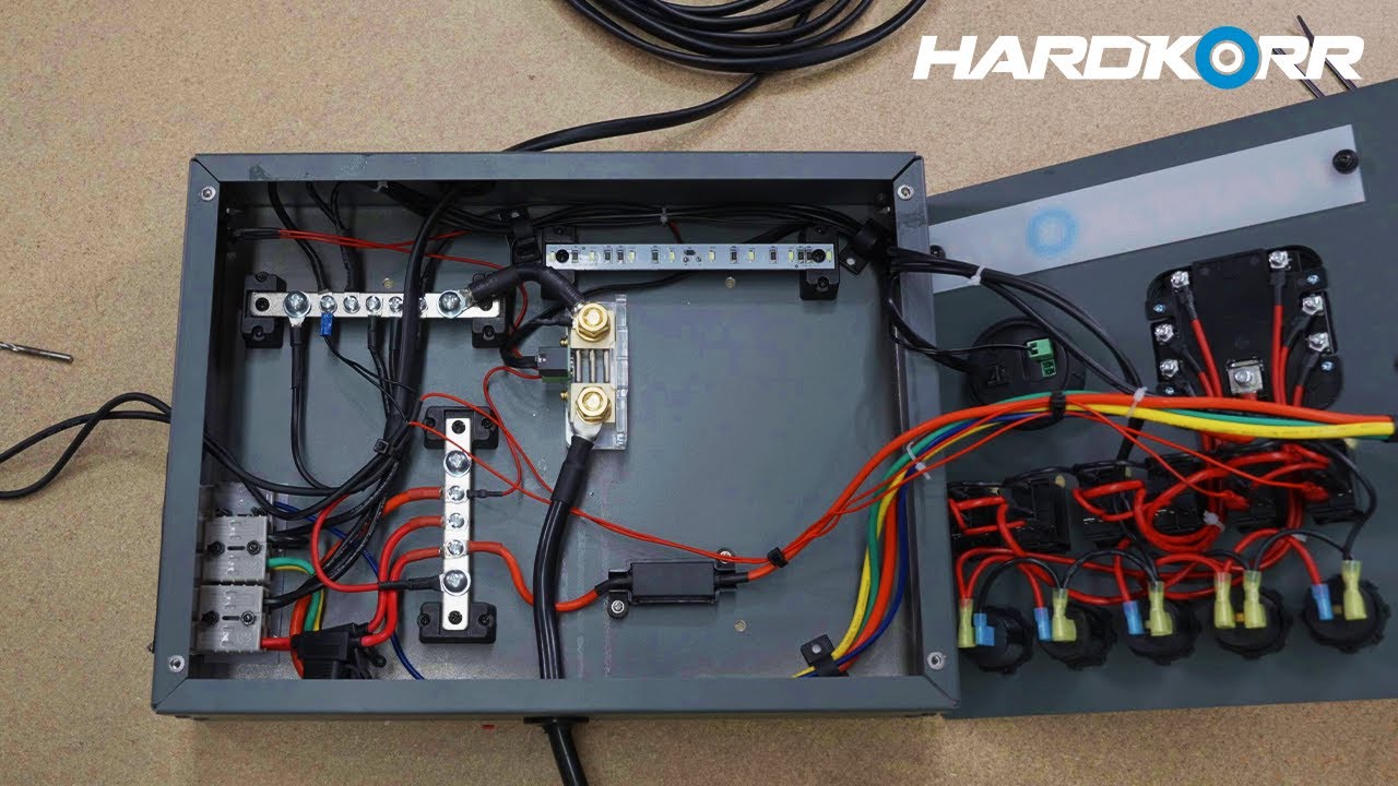 How to install our Control Hub with DC-DC Charger + Shunt