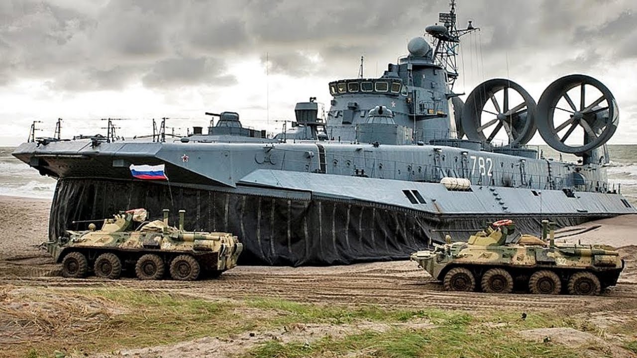 Les 10 Plus Gros V&eacute;hicules Militaires du Monde