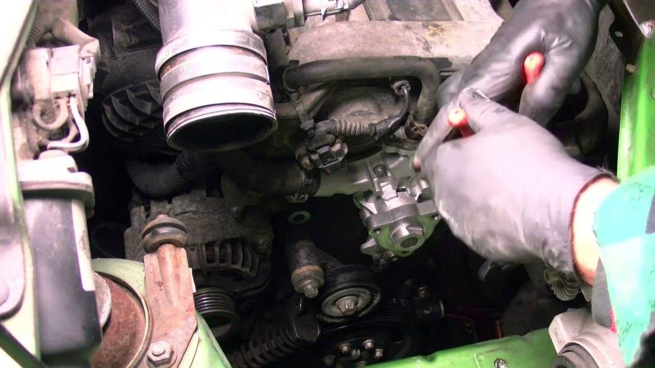 OPEL Agila 1.2 - wymiana pompy wodnej.