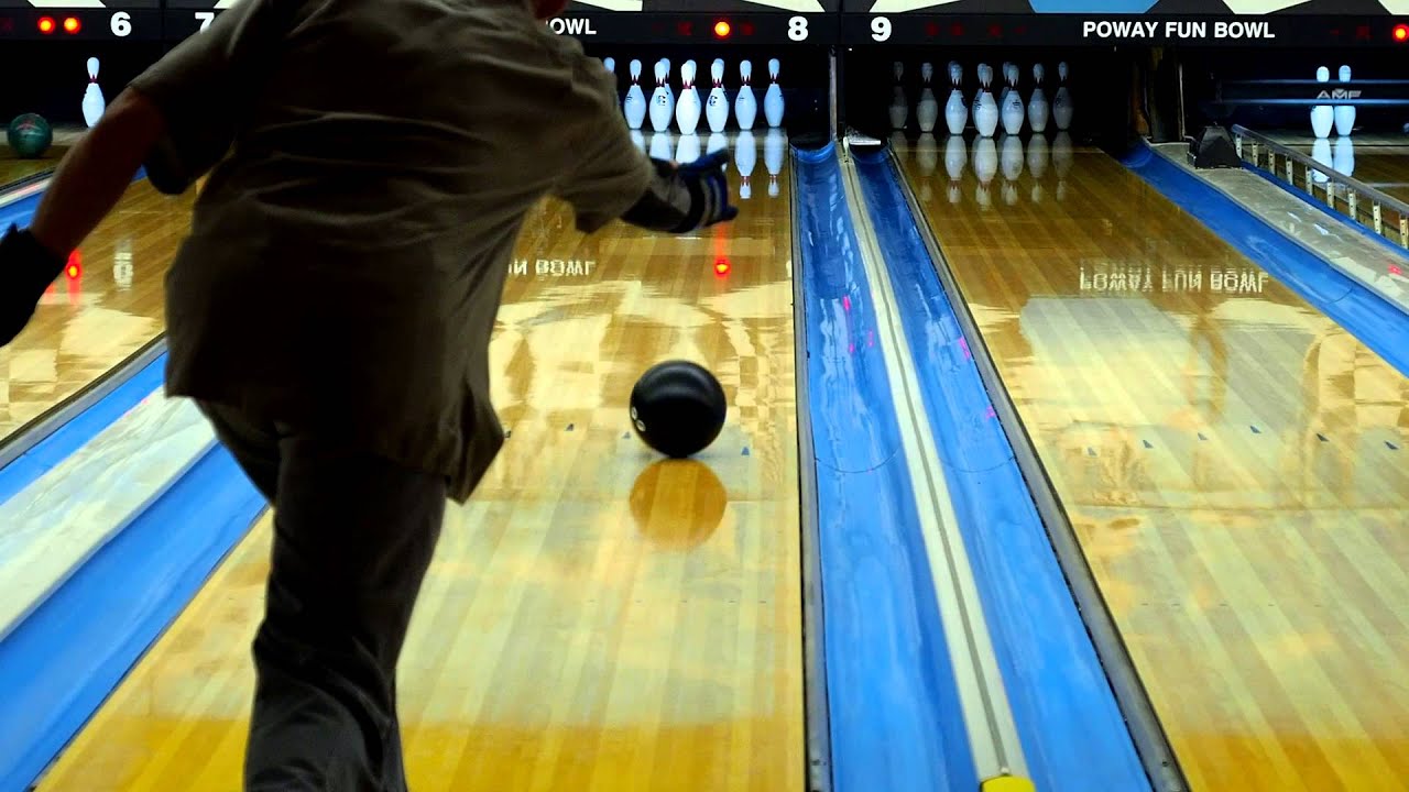 Full Roller Bowling Release 22  - Close up of Crumble Strike