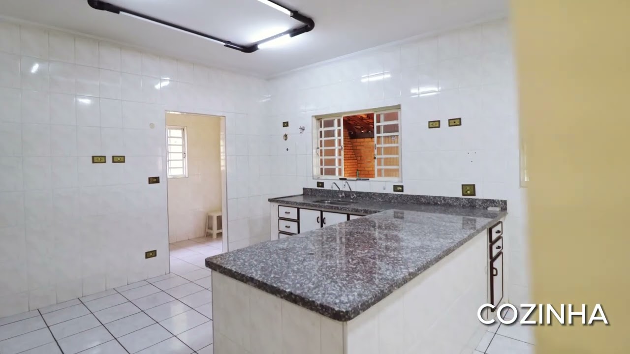 CASA EM ÁGUAS DE SÃO PEDRO