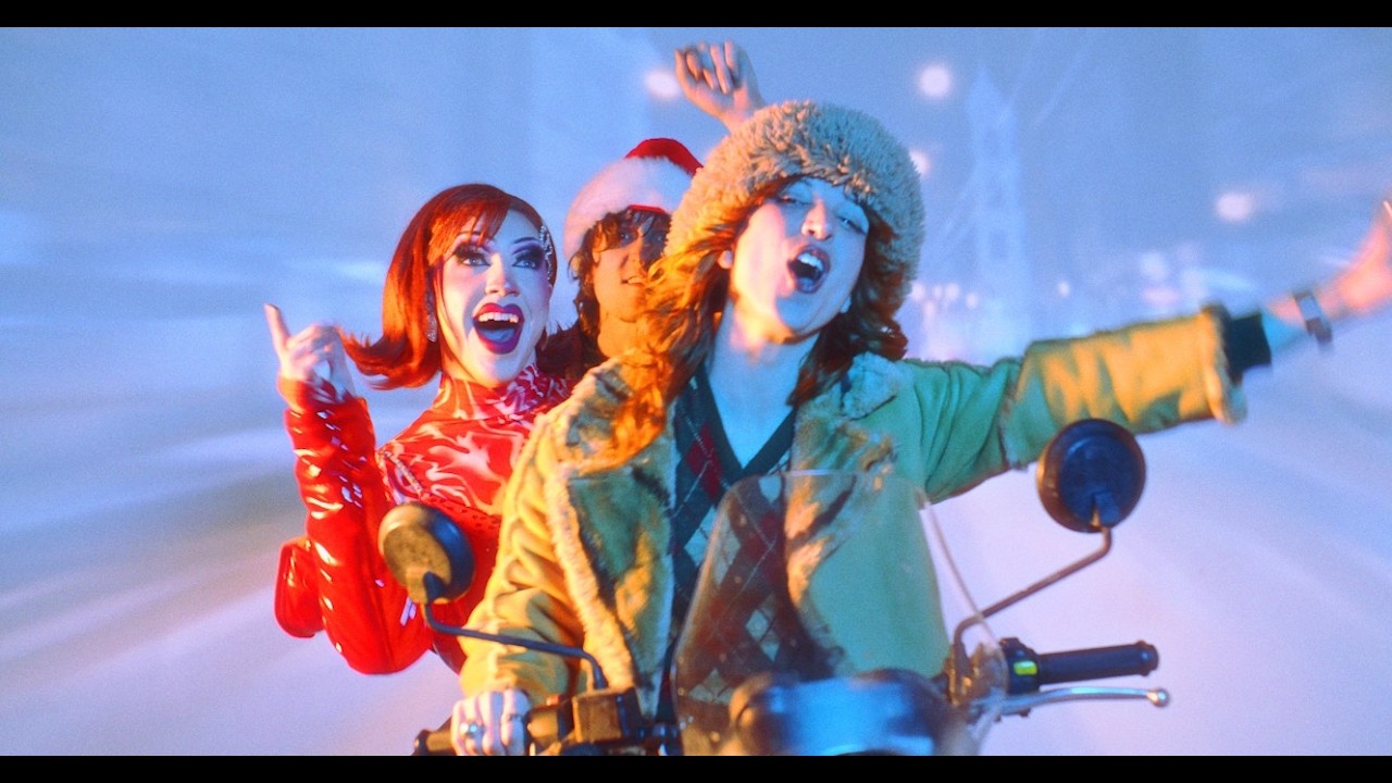 TWEN - B.Y.O.B. (It's Christmas Time) [Official Music Video] (2025)