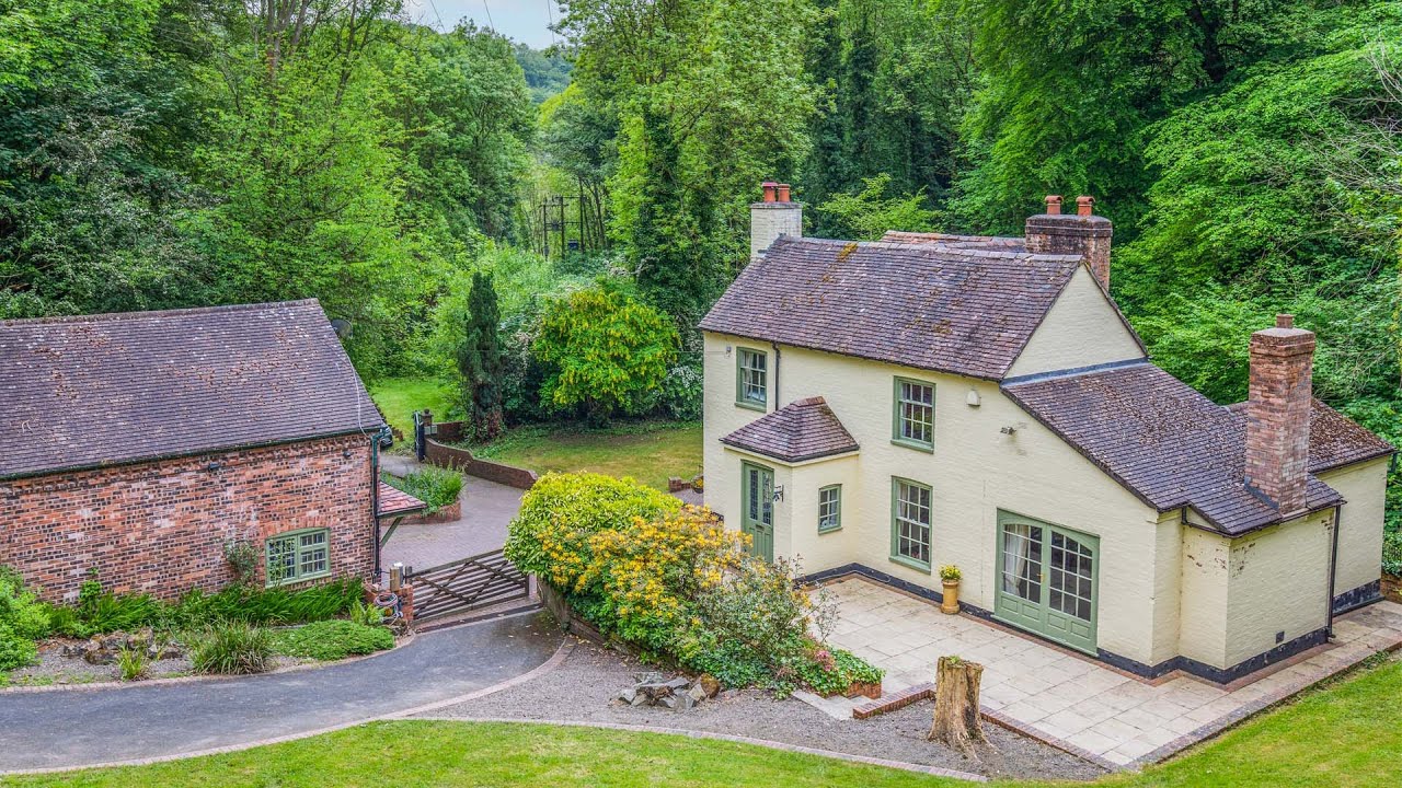 Video House Tour | Coppice House, 4 Coach Road