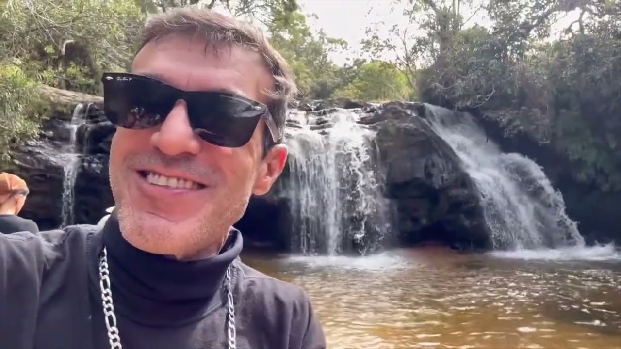 A Hora do Show - SBT - em São Thomé das Letras -MG. (PGM 033)
