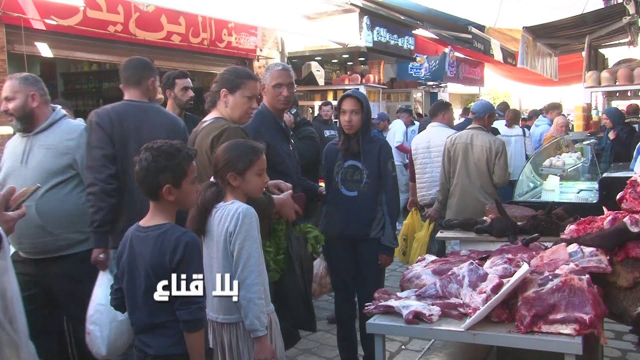 أجواء الباجية في رمضان:شيخة وخيرات على الكيف..مقيمون بالخارج محفلينها واللي ميرمضنش في باجة محروم هه