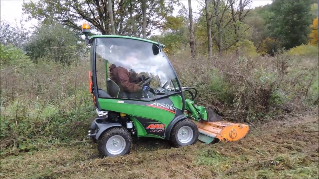 Avant 225 a Humus Safety 125