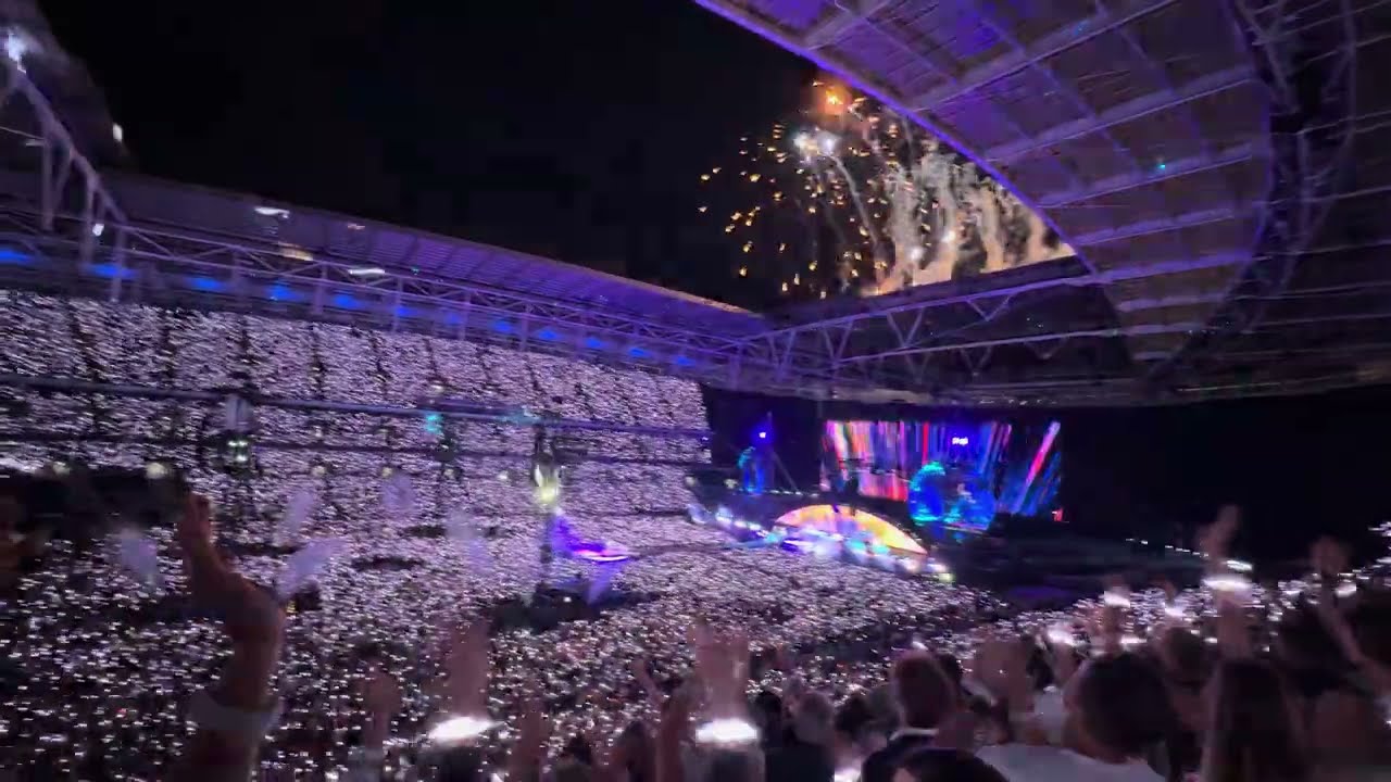 Coldplay - A Sky Full Of Stars (Live London, Wembley Stadium 6th September 2025) Ultra Wide Lens 4K