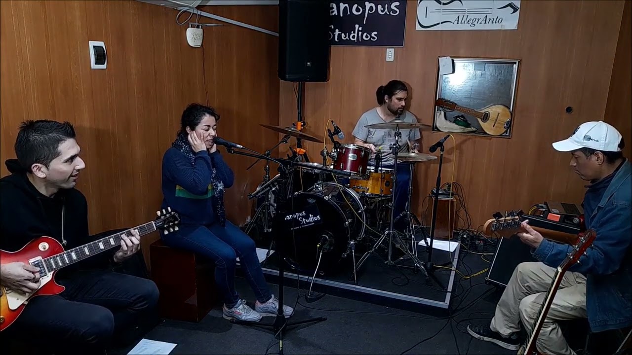 SELENA DISCO MEDLEY - Angélica Pineda y Los Camaleones - ENSAYO 14 09 22