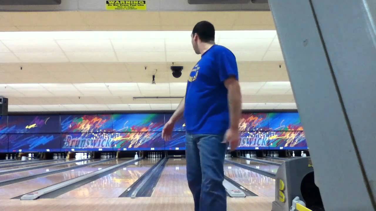 Messenger Goes Across BOTH Side Walls!? (Luckiest Strike Ever?)