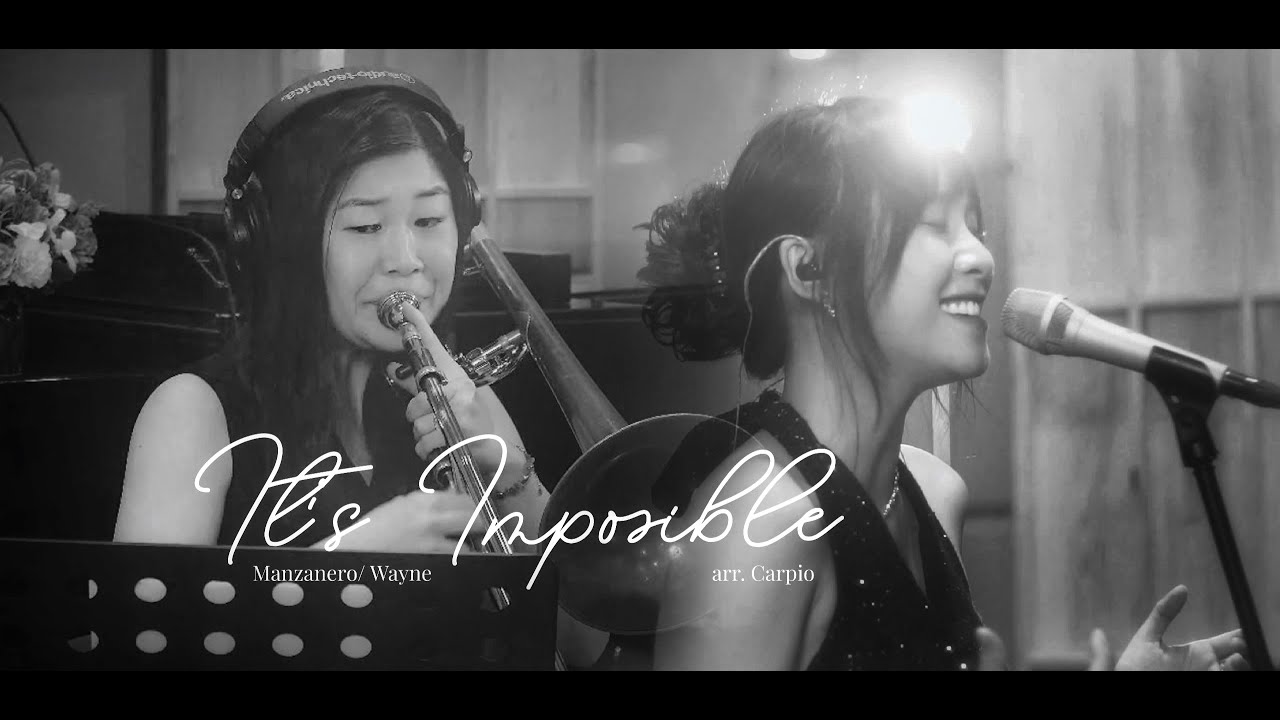Julie - It's Impossible (Somos Novios) | Live EP Julie in Love | Studio Session