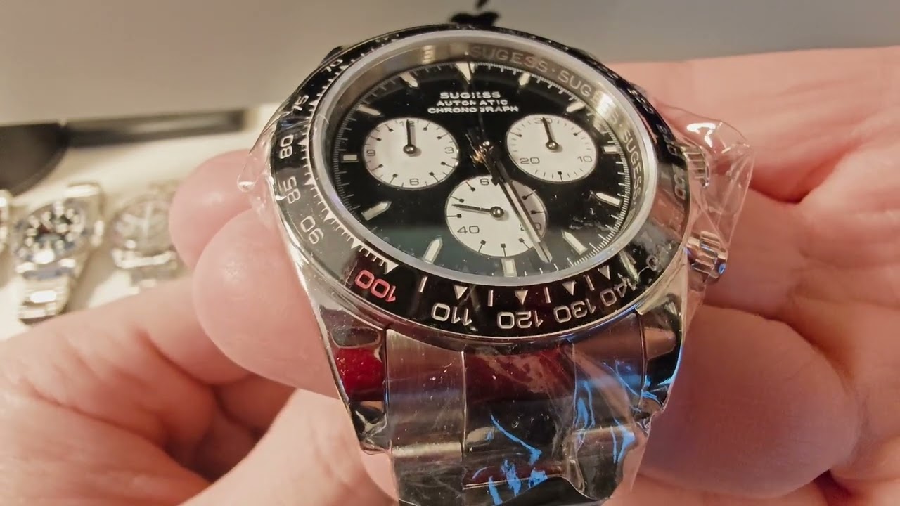 Sugess Daytona Le Mans tribute chronograph watch (Rolex Daytona homage) with the Peacock SL4801