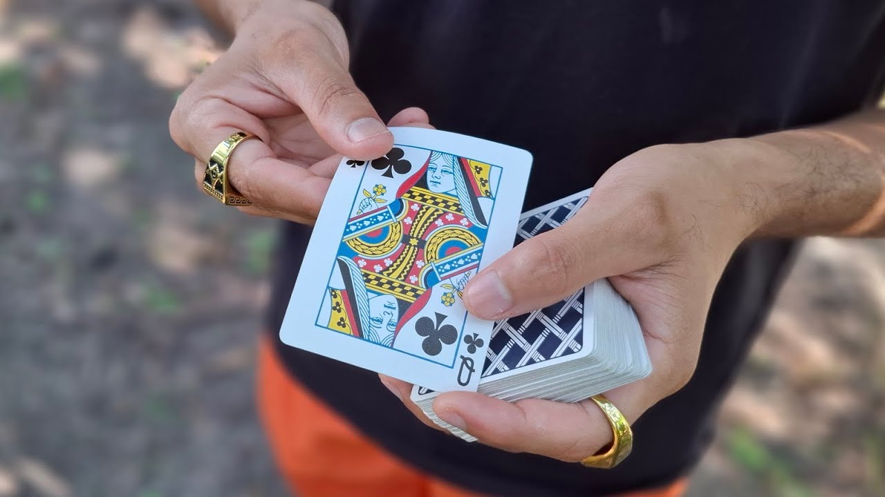 A mágica mais simples com cartas que você irá aprender - TUTORIAL