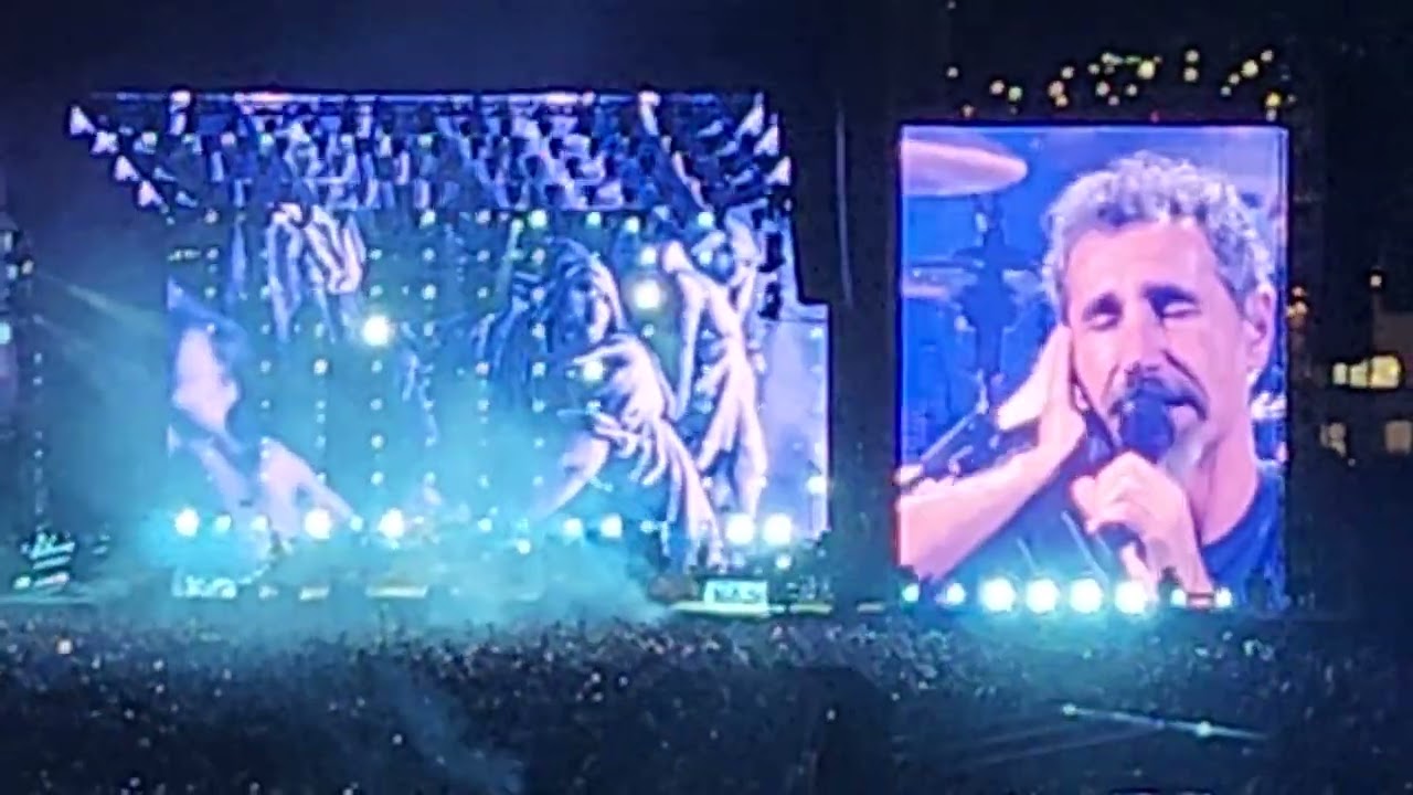 System of a Down- Chop Suey Live in Toronto 