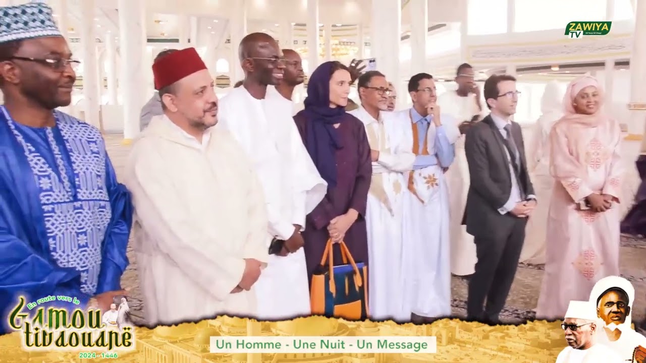 ▶️🛑visite de la délégation des ambassadeurs à la grande mosquée de Tivaouane