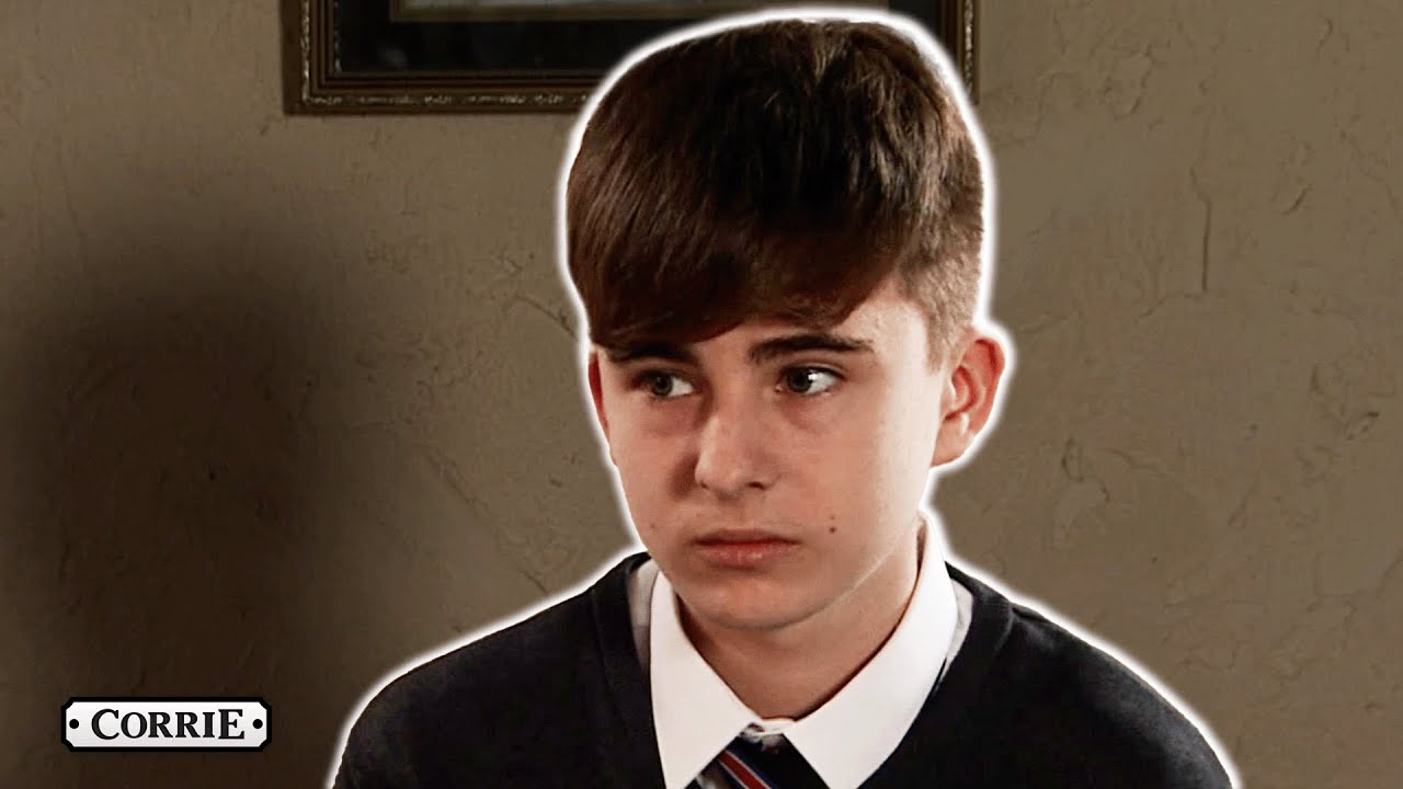 Liam Suffers With Bad Anxiety | Coronation Street