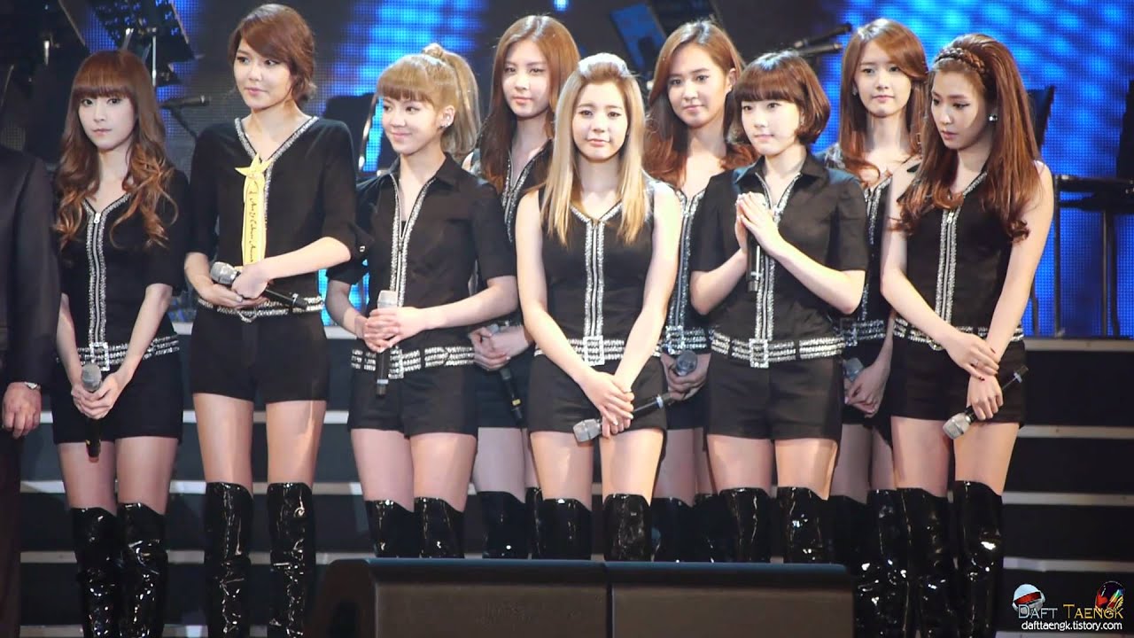 2011/02/28 제2회 서울문화대상 소녀시대 - 포토타임 + Hoot 직캠 by DaftTaengk