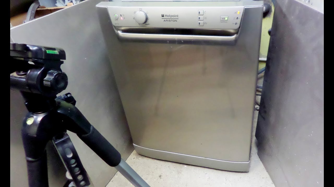 Zmywarka Hotpoint Ariston nie zmywa naczyń , awaria pompy myjacej