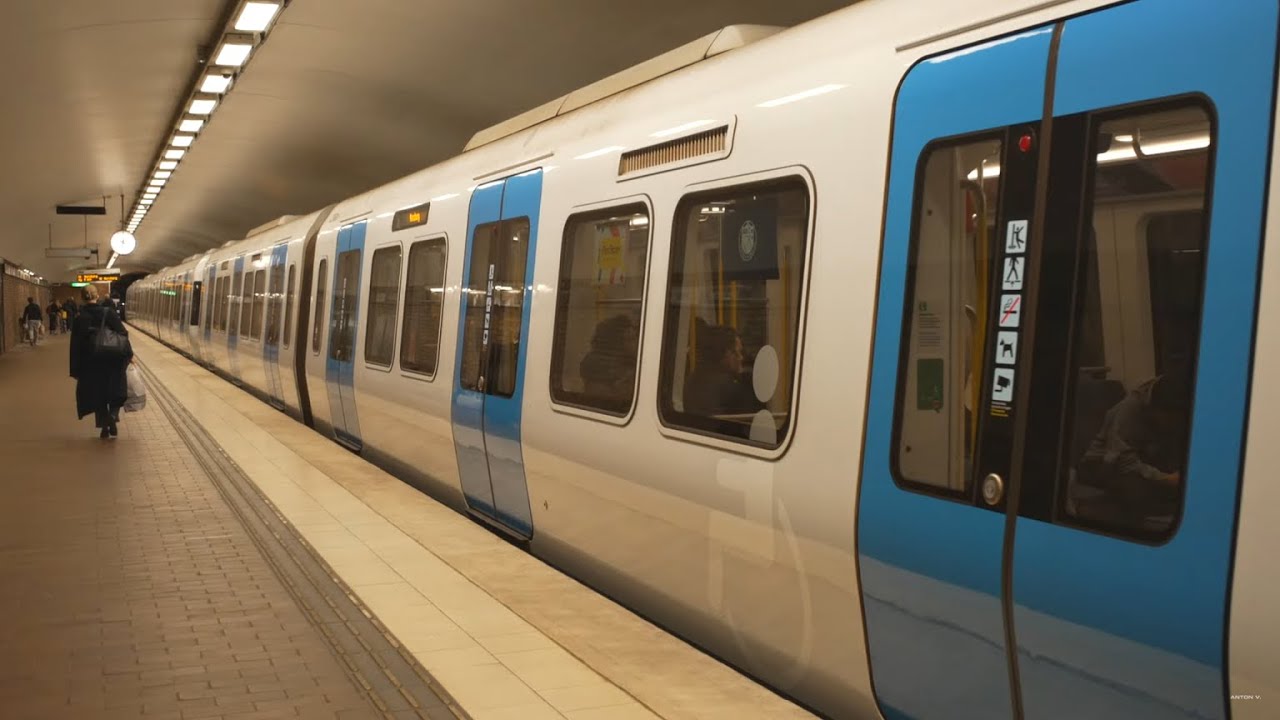 Sweden, Stockholm, subway ride from T-Centralen to Mariatorget