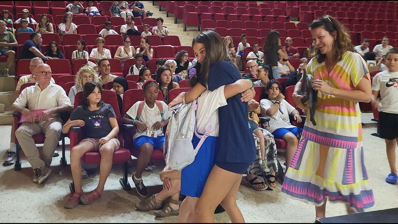 Llegan a Huesca los 41 niños saharauis de Vacaciones en Paz