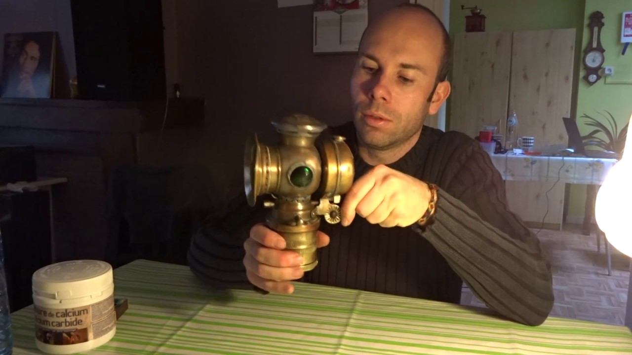 Carbide lamp