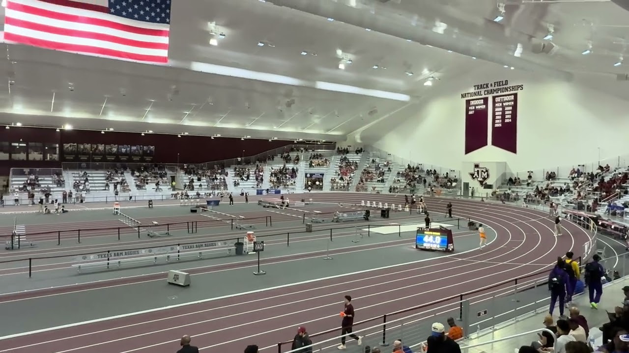 2026 Indoor SEC 800 Prelim Heat 2