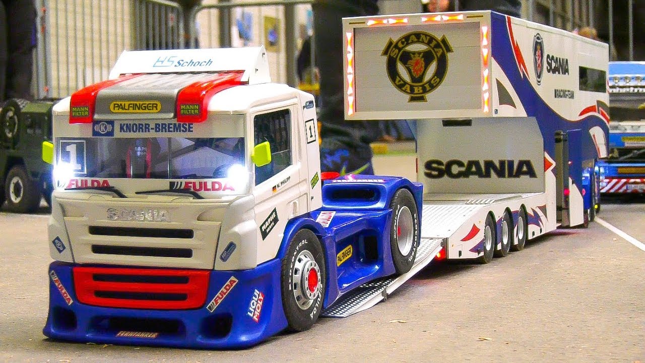 STUNNING RC TRUCK SCANIA RACE TRUCK TRANSPORT!! RC TRUCK 8x8 HEAVY WEIGHT TRANSPORT