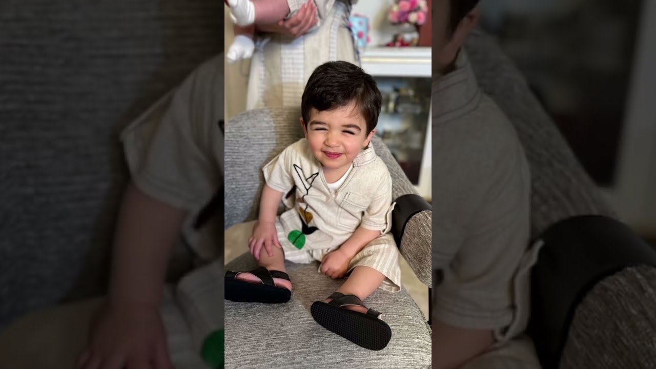 فرح الهادي وعقيل | ادوم ونوح جابوا هديه بعيد الام 🥰