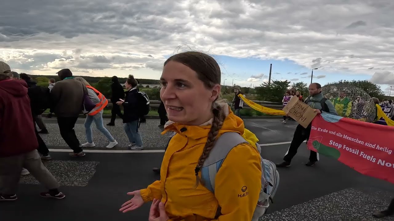 24.09.2023 statement in Mukran während der Ende Gelände Bündnis Demo auf Rügen