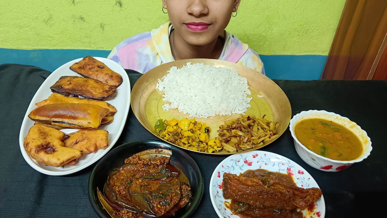 Eating with rice, fulkopi alu vaji, Doi Begun, Veg Dal, Rupchand macher jhol, begun | ASMR, MUKBANG 