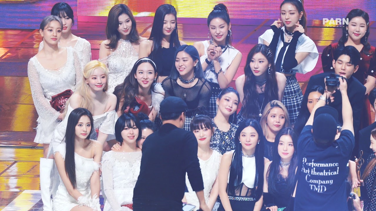 TWICE(트와이스) 서가대 ENDING PhotoTime 기념사진촬영 4K Fancam @Seoul Music Awards