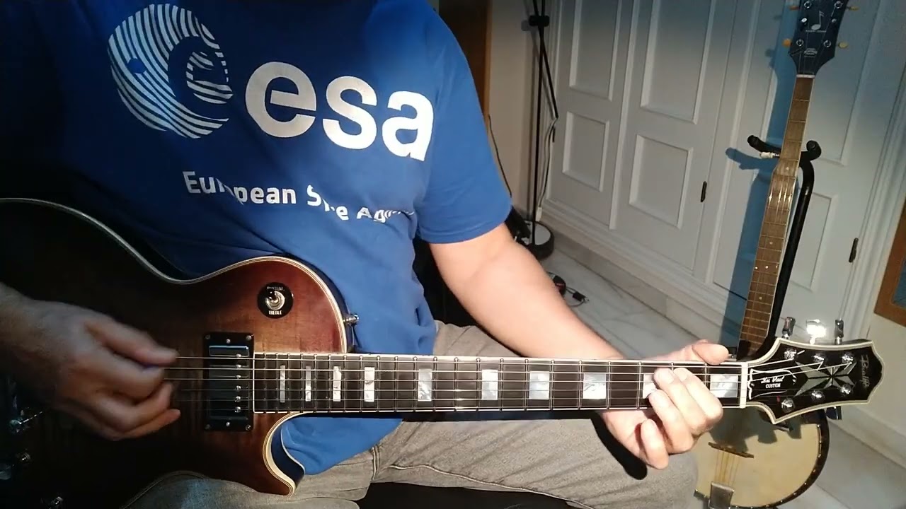 DUELING BANJOS          WITHOUT BANJO ?