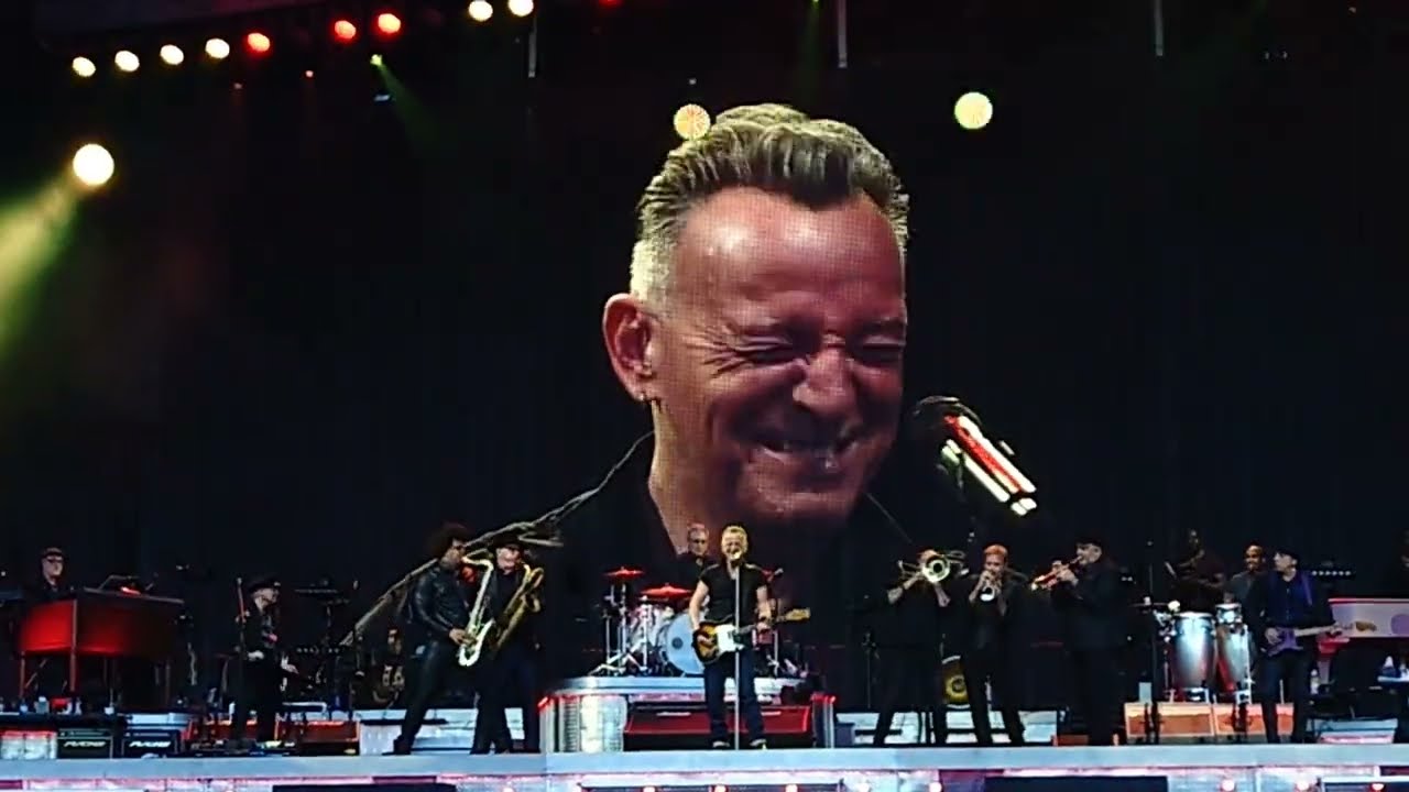 Bruce Springsteen & The E-street Band - Johnny 99 (full band) @ Ullevi, Gothenburg 28/7/2023